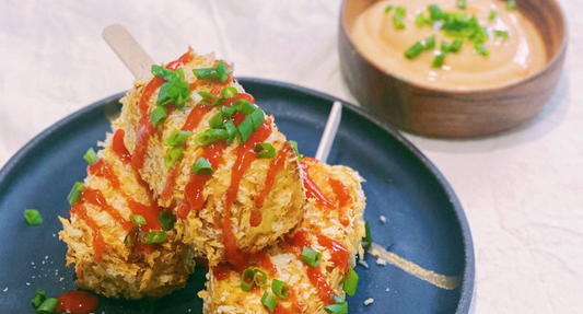 Chrupkie tofu na patyku